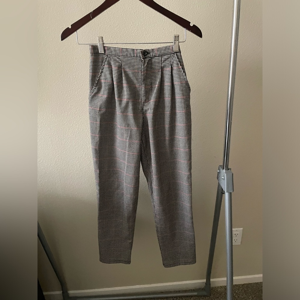Urban Outfitters / Urban Renewal High-waisted pants (plaid) - Size XS